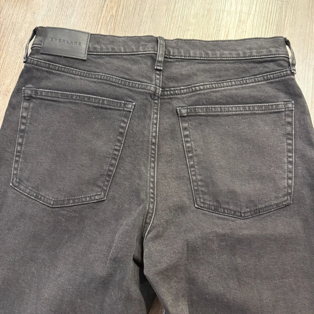 Everlane Womens 30 Short Original Cheeky Jean Faded‎ Black